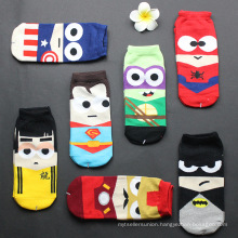 Cool, breathable and comfortable without shedding cheap men's cartoon socks that can be mass customized